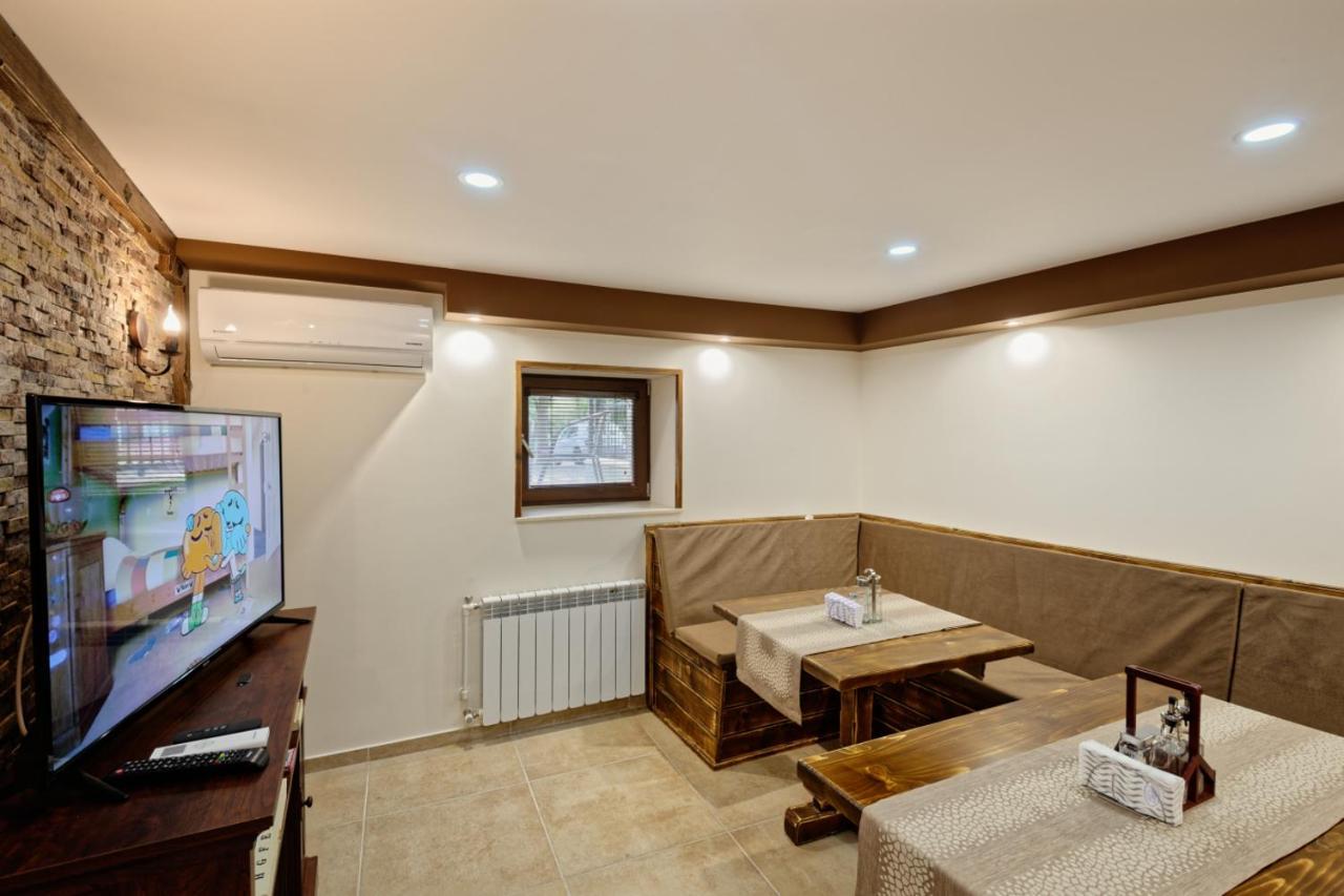 Къща За Гости Relax Chissarja Exterior foto