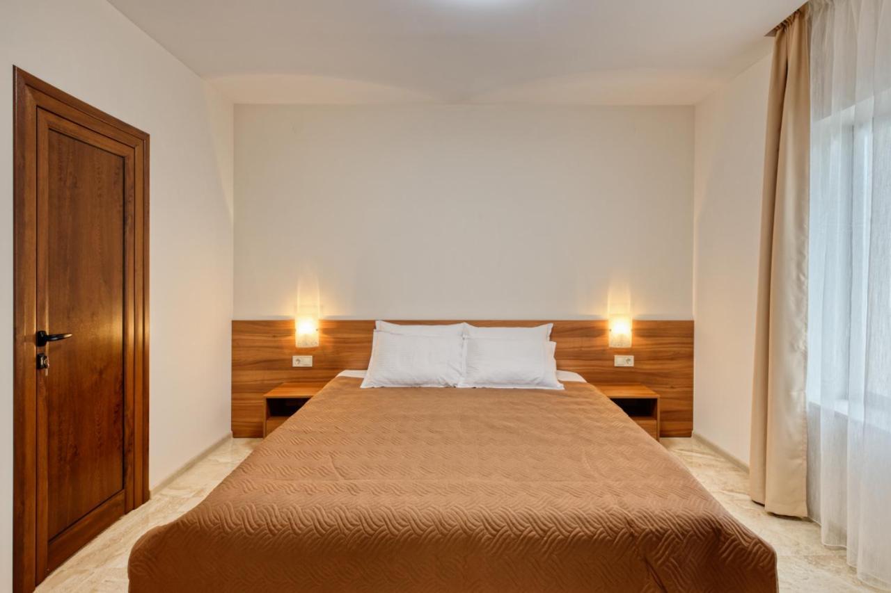 Къща За Гости Relax Chissarja Exterior foto
