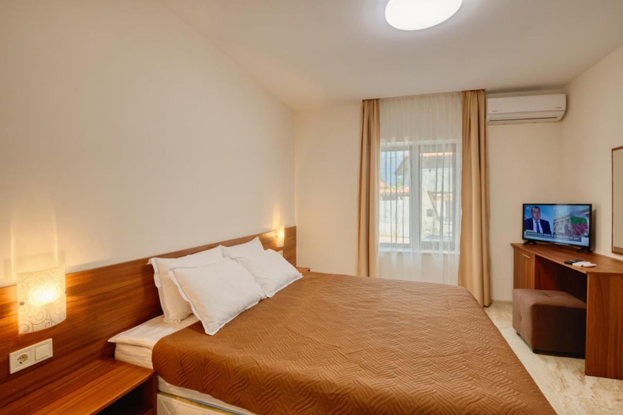 Къща За Гости Relax Chissarja Exterior foto